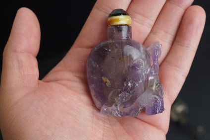 Late Qing Chinese Carved Snuff Bottle