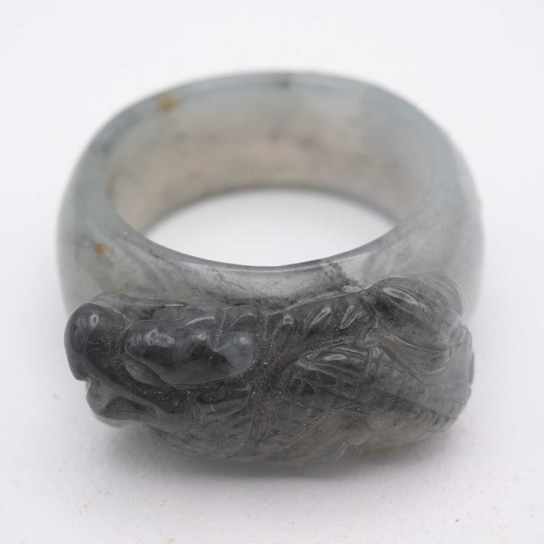 Old Chinese Carved Natural Icy Jadeite Dragon Ring: Affordable and convenient "Self-Arranged Shipping" available, please email treasuredauctions@gmail.com before you check out for quote comparison. LIVESHIPPING is NOT a part of the auction house or our