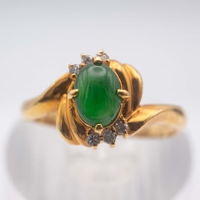 Chinese Natural Glassy Green Jadeite 14K Gold Ring