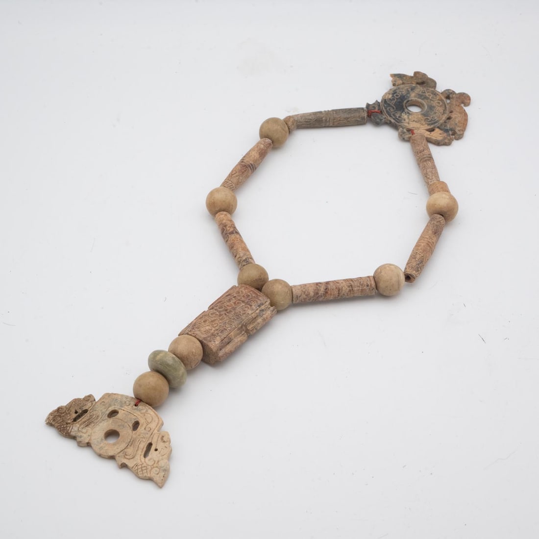 Antique Chinese Carved Jade Amulet: Affordable and convenient "Self-Arranged Shipping" available, please email treasuredauctions@gmail.com before you check out for quote comparison. LIVESHIPPING is NOT a part of the auction house or our