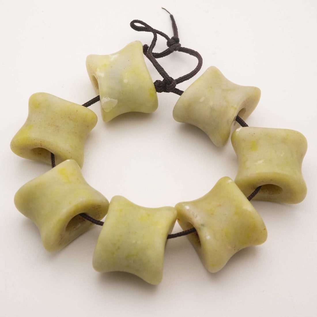 Antique Chinese Hongshan Culture Jade Beads: Affordable and convenient "Self-Arranged Shipping" available, please email treasuredauctions@gmail.com before you check out for quote comparison. LIVESHIPPING is NOT a part of the auction house or our