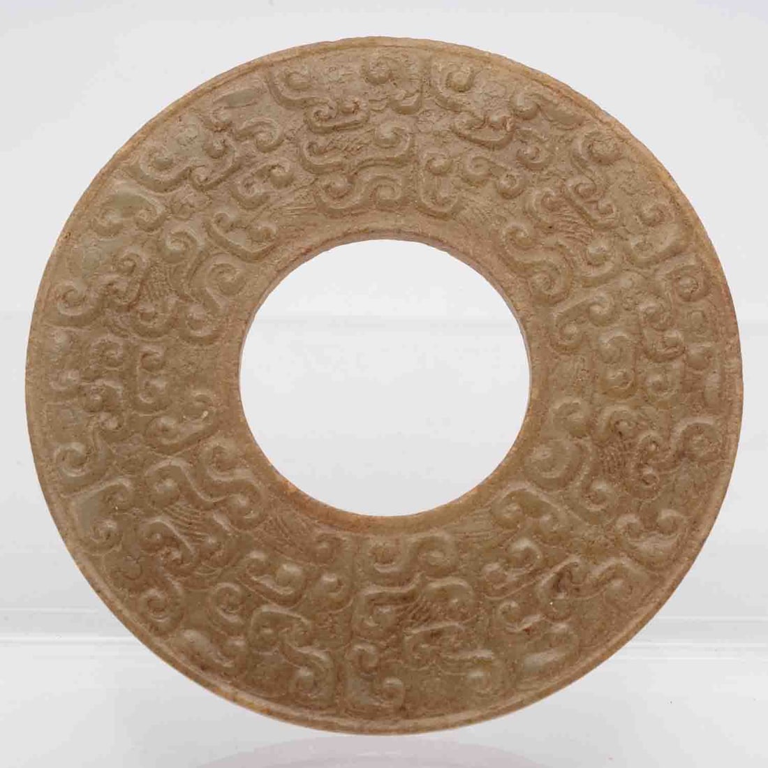 Old Chinese Carved Translucent Jade Fortune Cloud Bi: Affordable and convenient "Self-Arranged Shipping" available, please email treasuredauctions@gmail.com before you check out for quote comparison. LIVESHIPPING is NOT a part of the auction house or our
