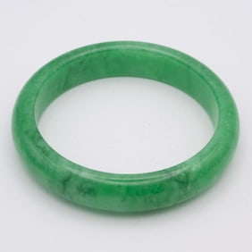 Chinese Green Jade Bangle