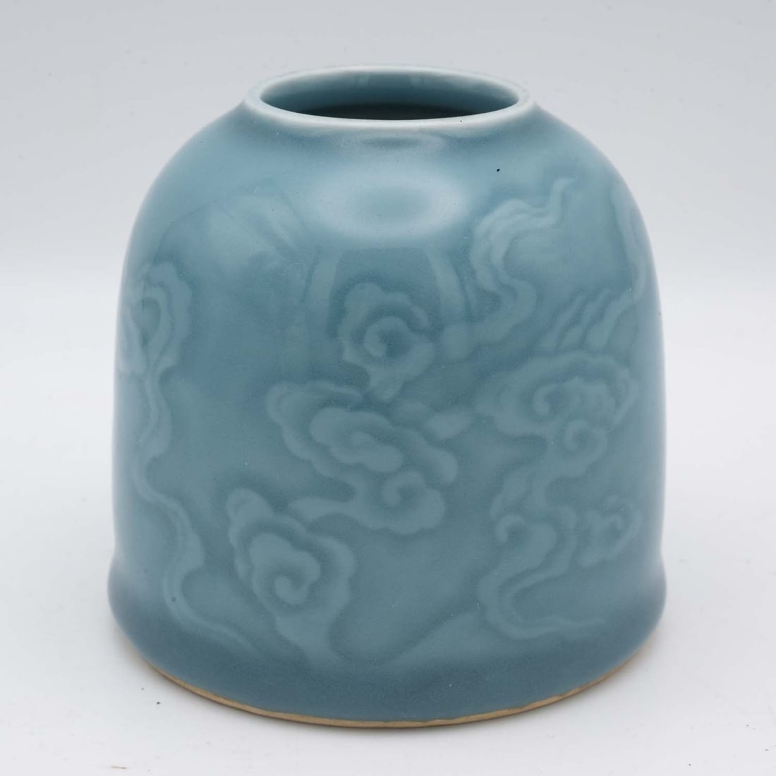 A Fine Chinese Qianlong Inscribed Celadon Glazed Porcelain Brush Wash (1 of 6)