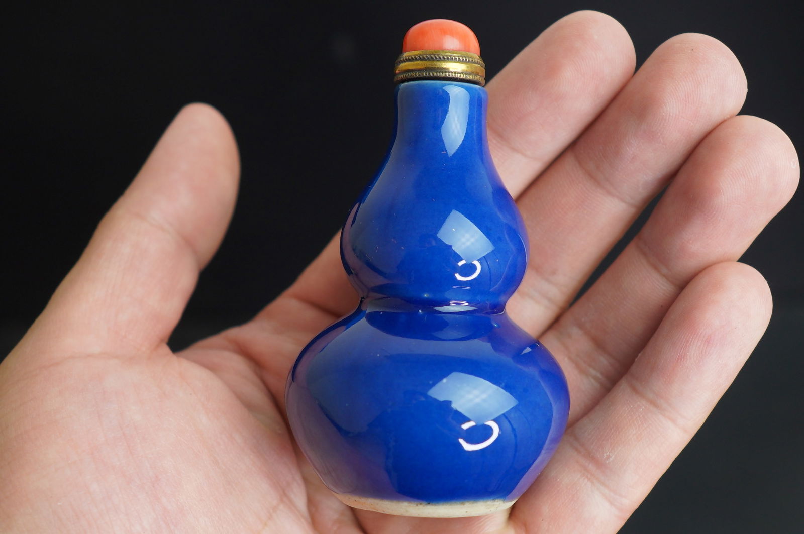 Chinese 19th Century Snuff Bottle (1 of 4)