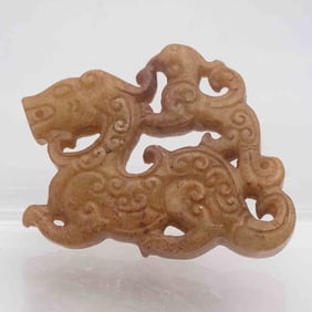 Antique Chinese Carved Jade Mythical Beast Amulet