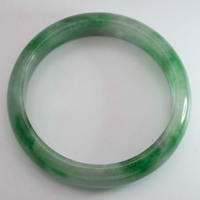 Chinese Green Jade Bangle