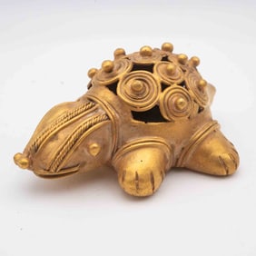 Old Columbian Tairona Turtle Figure