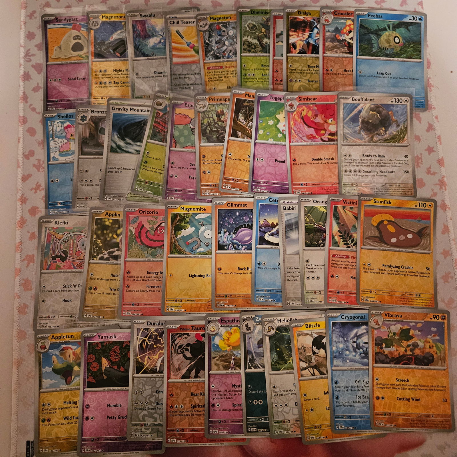 LOT OF 40 ALL REVERSE HOLO MODERN POKEMON CARDS: We offer combined shipping on multiple items. Buyers may also arrange their own shipping. LiveShipping is a separate and independent option for shipping that is NOT a part of the auction house or thei