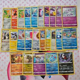 LOT OF 25 ALL REV HOLO POKEMON CARDS