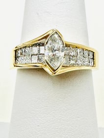 14KT Yellow Gold Natural Diamond Engagement Ring Size 6.5 - J11430