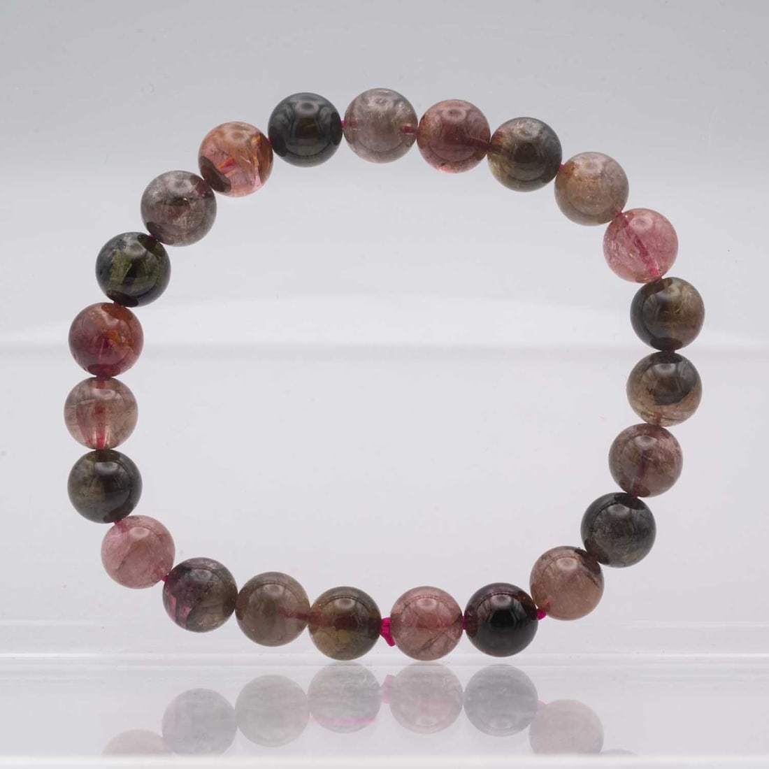 Natural Tourmaline Bead Bracelet: Medium: Natural Tourmaline Size: 2 inches Age/Detail: Condition: great overall, check photo for condition reference. Provenance: Collection from Estate in Tribecca LiveShipping is NOT a part of the au