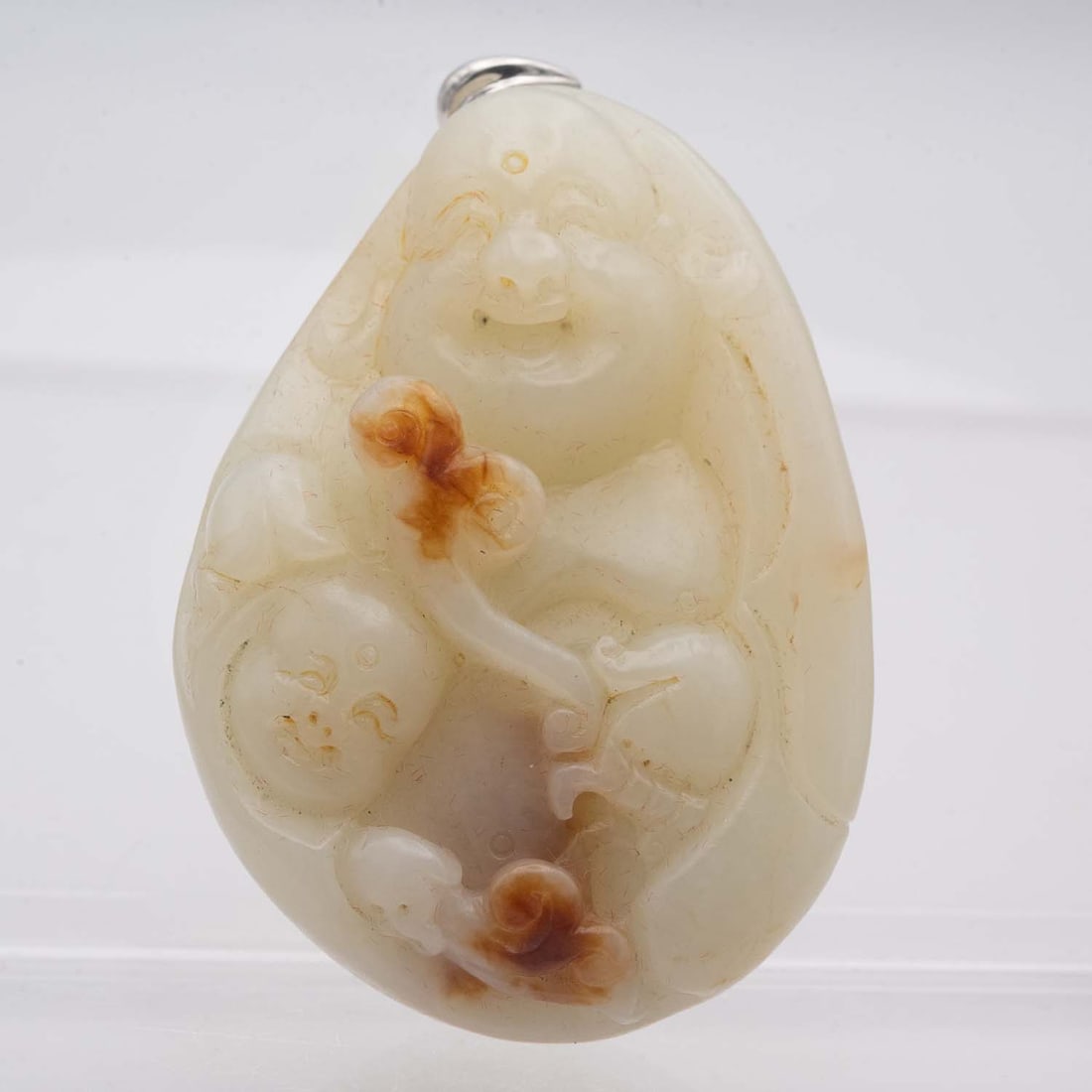 Antique Chinese Carved 14K White Gold And Natural Jadeite Large Ruyi Buddha Pendant: Medium: 14K White Gold And Natural Jadeite Size: 2.5x1.7x1 inches Age/Detail: Antique Chinese Carved Condition: great overall, check photo for condition reference. Provenance: Collection from Estate i