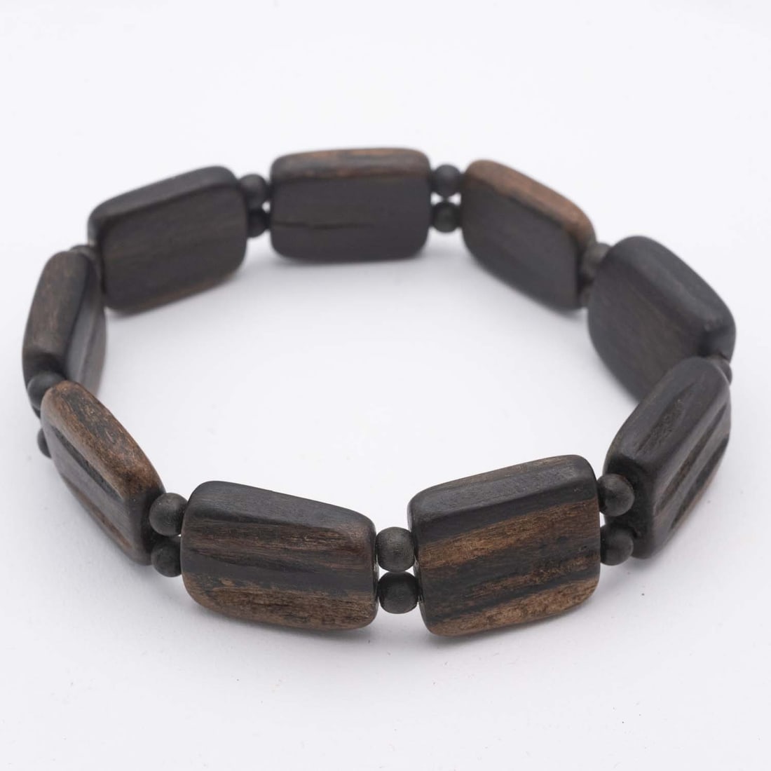 Chinese Agarwood Bracelet: Medium: Agarwood Size: 18x21mm each bead Age/Detail: Chinese Condition: great overall, check photo for condition reference. Provenance: Collection from Estate in Tribecca Please view all the photos as