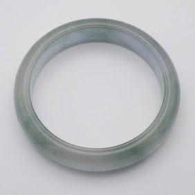 Chinese Icy Green Jade Bangle