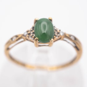 10K Gold Natural Glassy Green Jadeite Ring