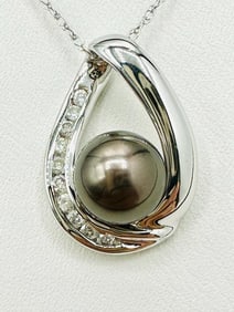 14KT White Gold Natural Diamond Cultured Tahitian Pearl Pendant and Chain # 2101
