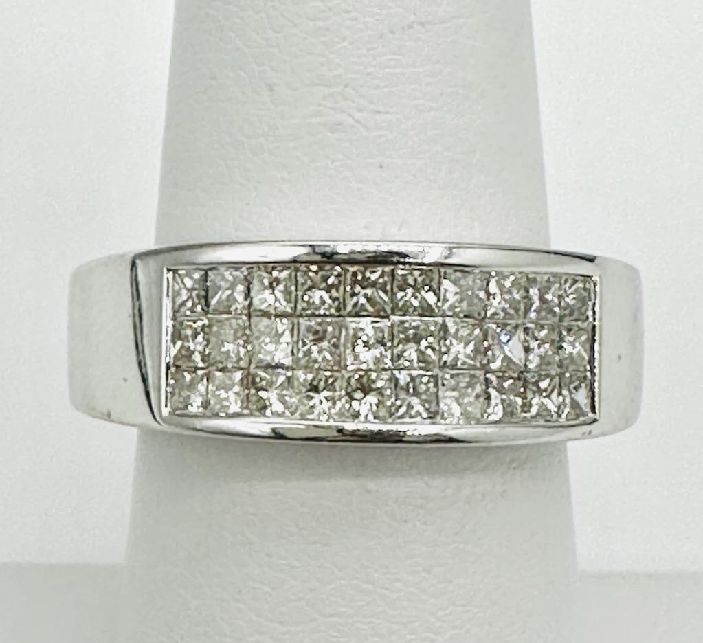 14KT White Gold Natural Diamond Band Ring # 2110 (1 of 4)