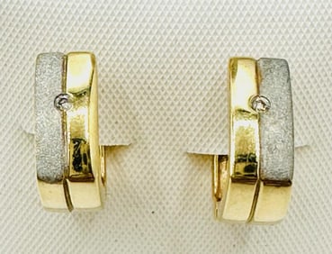 14KT White Gold Pair of Natural Diamond and Garnet Earrings # 2180