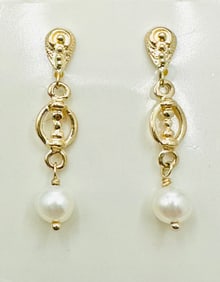 Pair of 14KT Yellow Gold Pearl Hanging Earrings # 2366