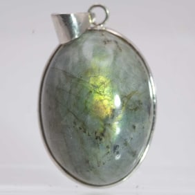Natural Labradorite Gemstone Pendant