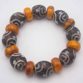 Old Chinese Tibetan Amber And Agate Dzi Bead Bracelet
