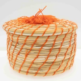 Alaskan Style Strawberry Quartz Basket With Lid