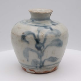 Antique Chinese Qing Dynasty Blue And White Porcelain Small Bottle