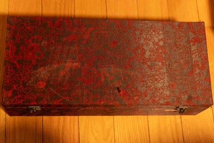 Fine Chinese Carved Camphor Wood Guanyin Bodhisattva Figure