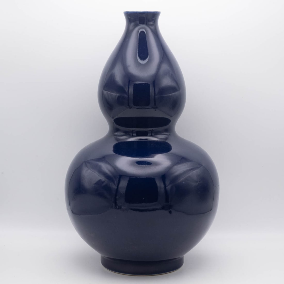 Old Chinese Cobalt Blue Porcelain Gourd Vase: Medium: Cobalt Blue Porcelain Size: 13x7.5x7.5 inches Age/Detail: Old Chinese Condition: great overall, check photo for condition reference. Provenance: Collection from Estate in Tribecca LiveShipping