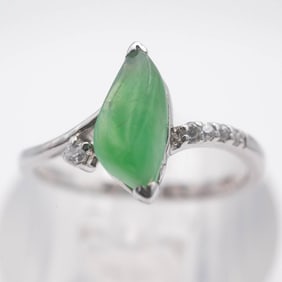 Chinese Natural Glassy Green Jadeite 10K White Gold Ring