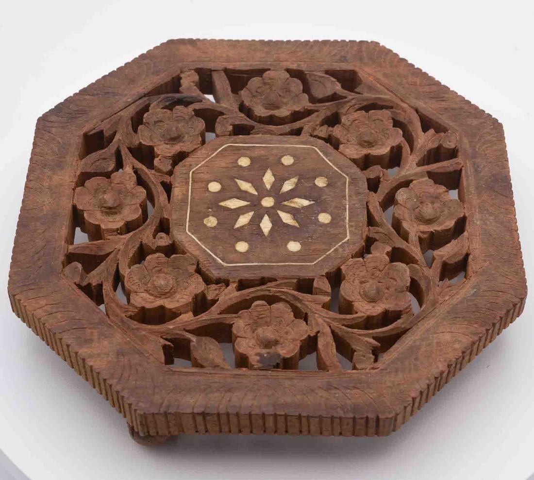 Vintage Hand Carved Wood Trivet India: Medium: Wood Size: 6x6x1.2 inches Age/Detail: Vintage Hand Carved Condition: great overall, check photo for condition reference. Provenance: Collection from Estate in Tribecca Please view all the phot