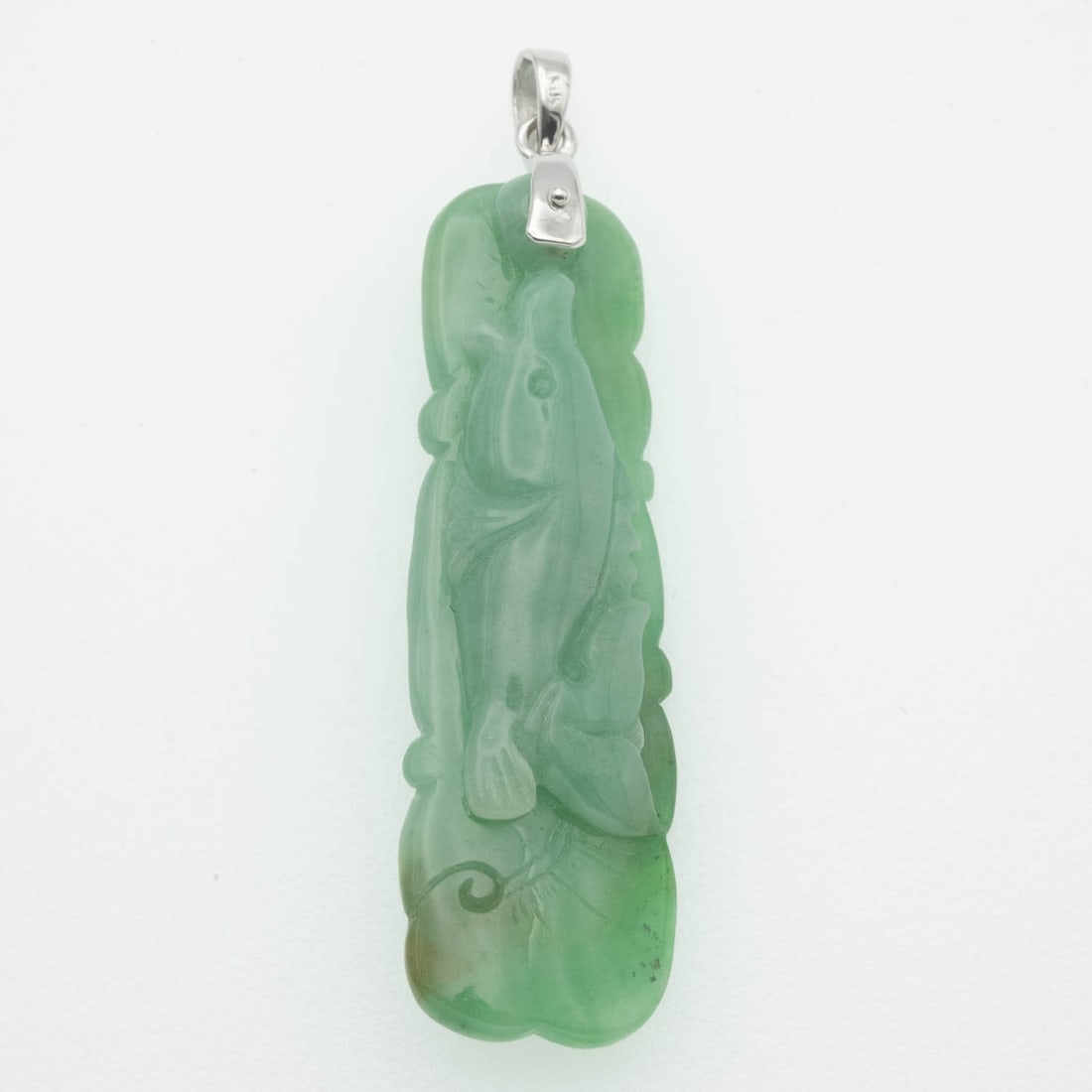 14K White Gold Latch Green Jadeite Fish And Bat Pendant: Medium: Green Jadeite Size: 1.5x0.5 inches Age/Detail: 14K White Gold Latch Condition: Great, check photo for detail, stamp unclear, acid tested Provenance: Collection from Estate in Tribecca Please v