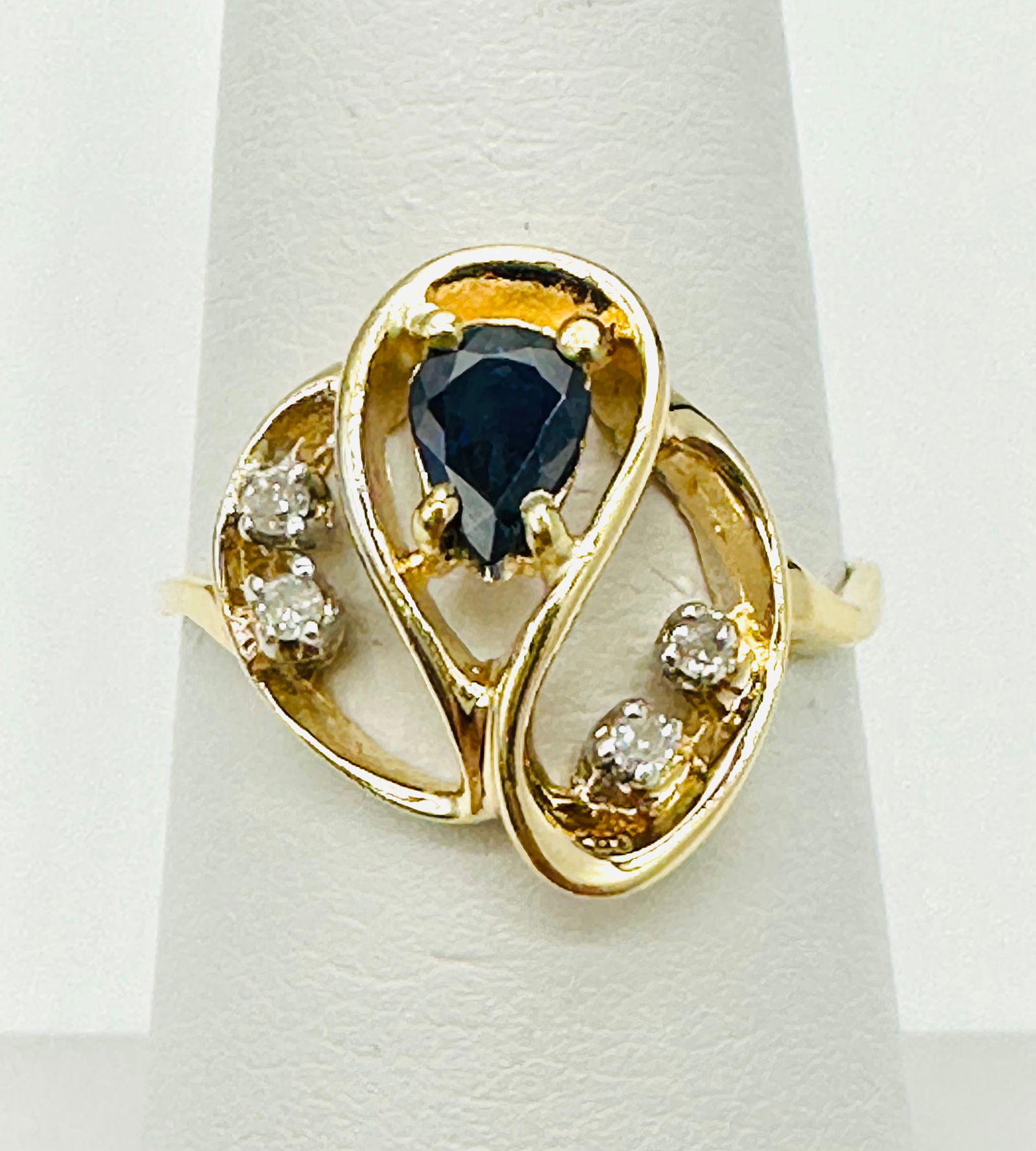Natural Sapphire and Diamond Ring,14KT Yellow Gold # 2656 (1 of 4)