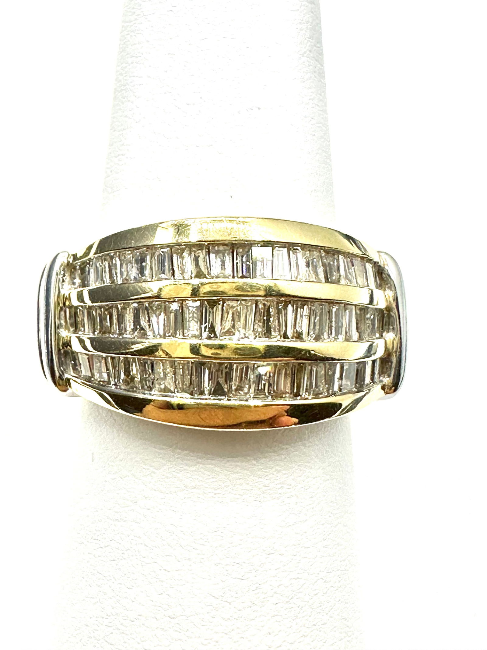 14KT Two Tone Gold 3 Row Baguette Cut Diamond 1.00 Ct Size 6.75 - J11158: * Natural Diamond Fancy Ring * 14KT Two Tone Gold; * 3 Row Baguette cut diamond 1.00 Carats (t.w.) * Clarity VS-SI, Color G-K * Ring Weight 9.60 grams * Ring Size 6.75 * New in box * J11158