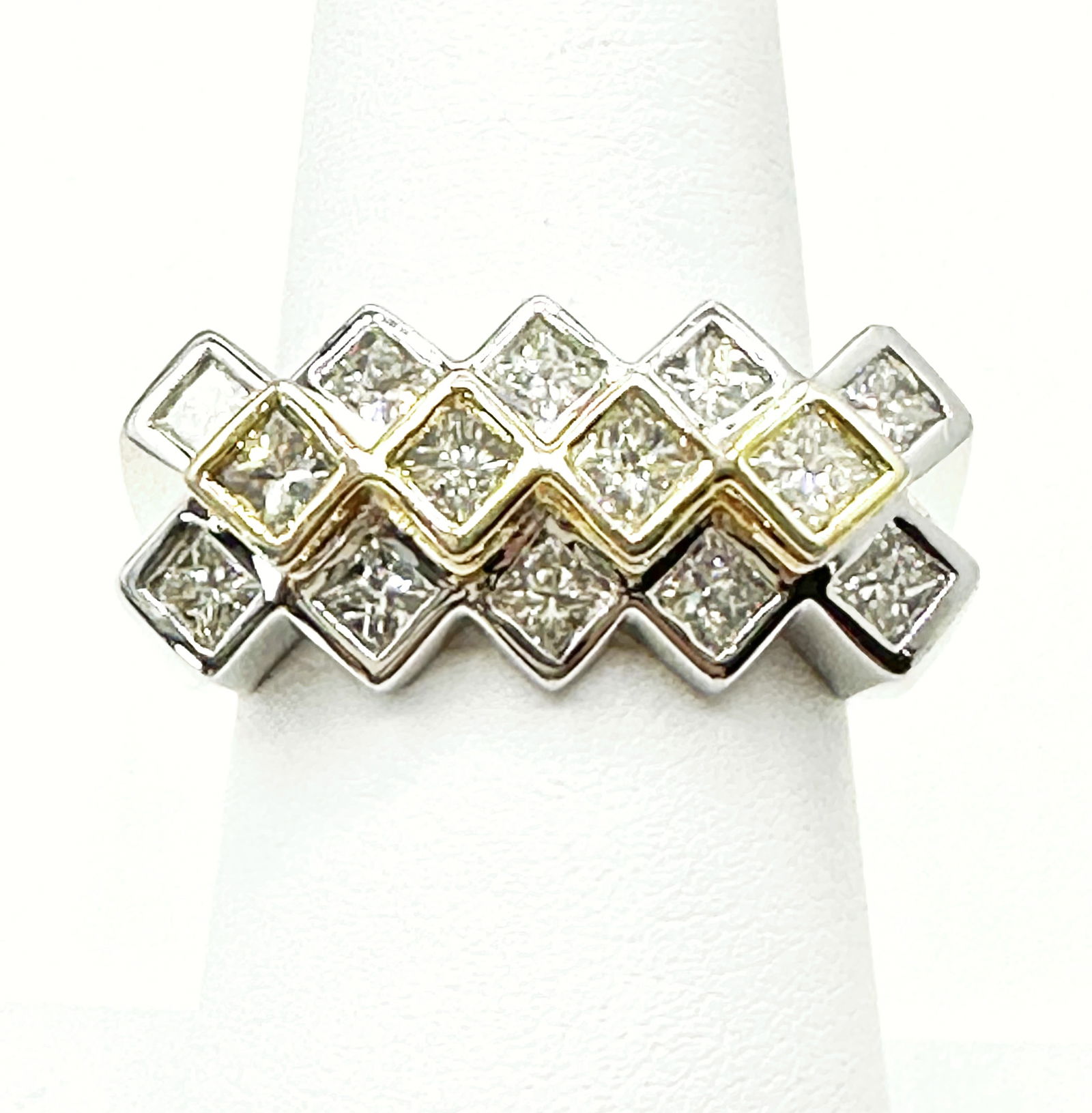 14KT Gold, 2-Tone Natural Diamond Ring Size 7.25 - J11258 (1 of 3)