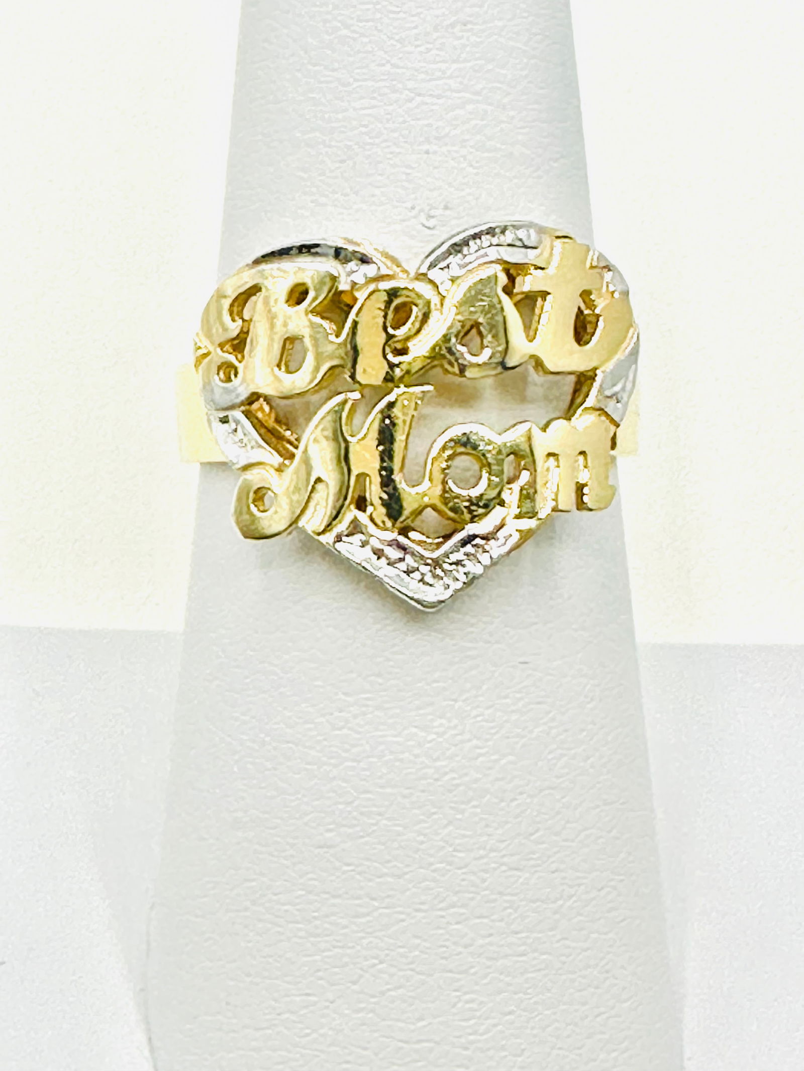 14KT Gold Best Mom Ring, 2 - Tone Ring Size 7.75 - J11282: * 14KT Gold “Best Mom”Ring, 2 - Tone Ring * Ring Weight: 4.6 grams * Ring size 7.75 * measurement: 15 mm x 17 mm * Condition: New in Box *J11282