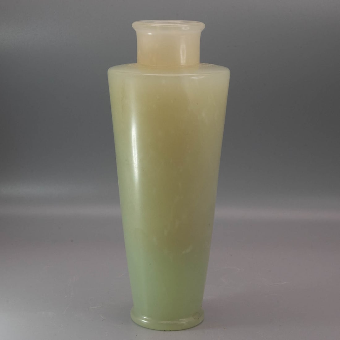 Antique Chinese Republic Period Carved Xiu Jade Vase: Medium: Xiu Jade Size: 7x3x3 inches Age/Detail: Antique Chinese Republic Period Carved Condition: great overall, check photo for condition reference. Provenance: Collection from Estate in Williamsburg