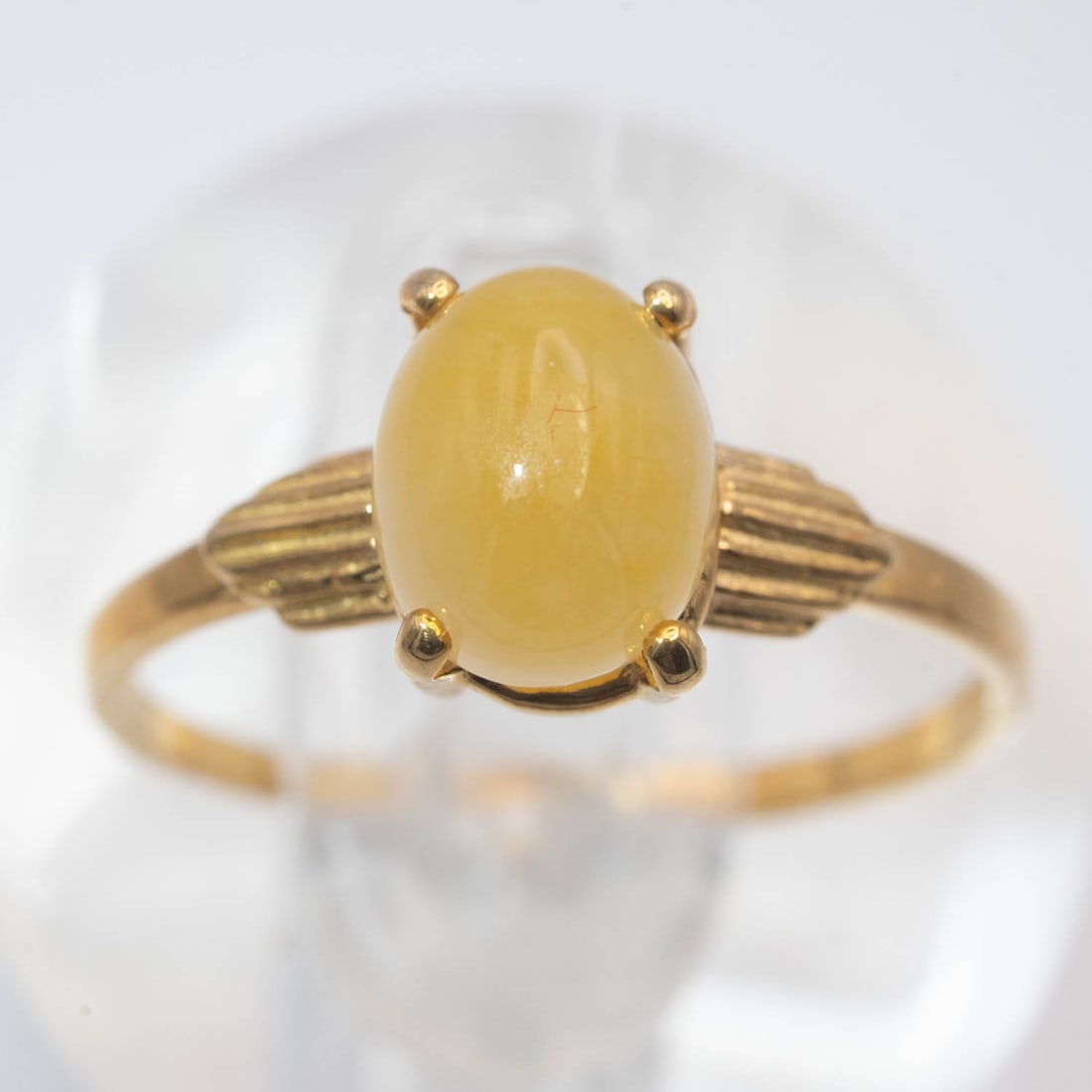 Vintage 14k Gold Natural Yellow Jadeite Ring: Medium: Natural Yellow Jadeite Size: US6, 1.9gram Age/Detail: Vintage 14k Gold Condition: great overall, check photo for condition reference. Acid tested. Provenance: Collection from Estate in William