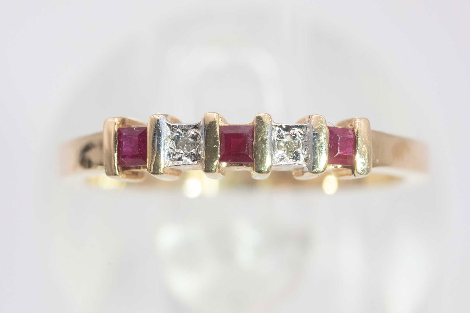14k Gold Ruby And Diamond Ring - 2
