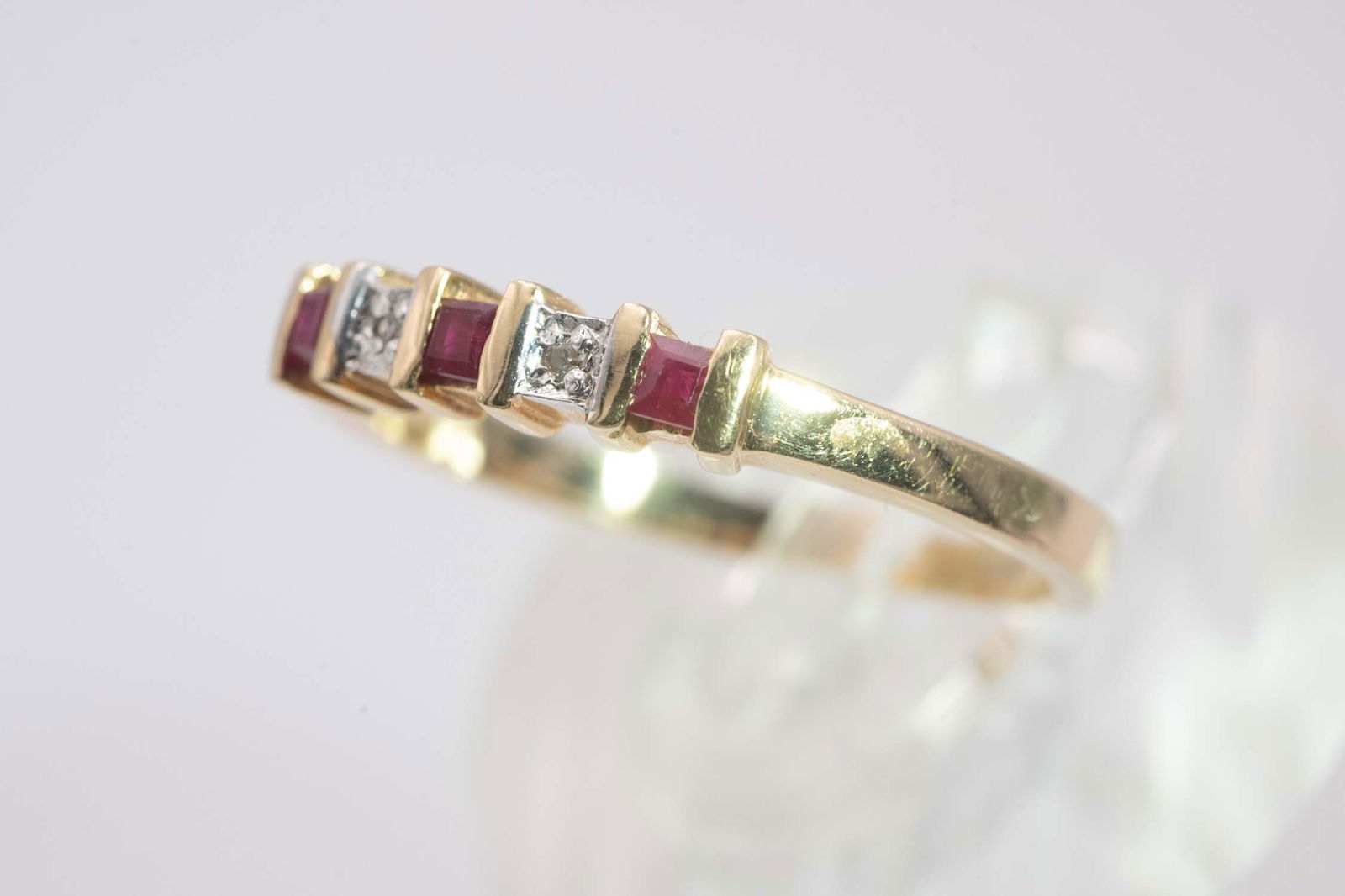 14k Gold Ruby And Diamond Ring - 4