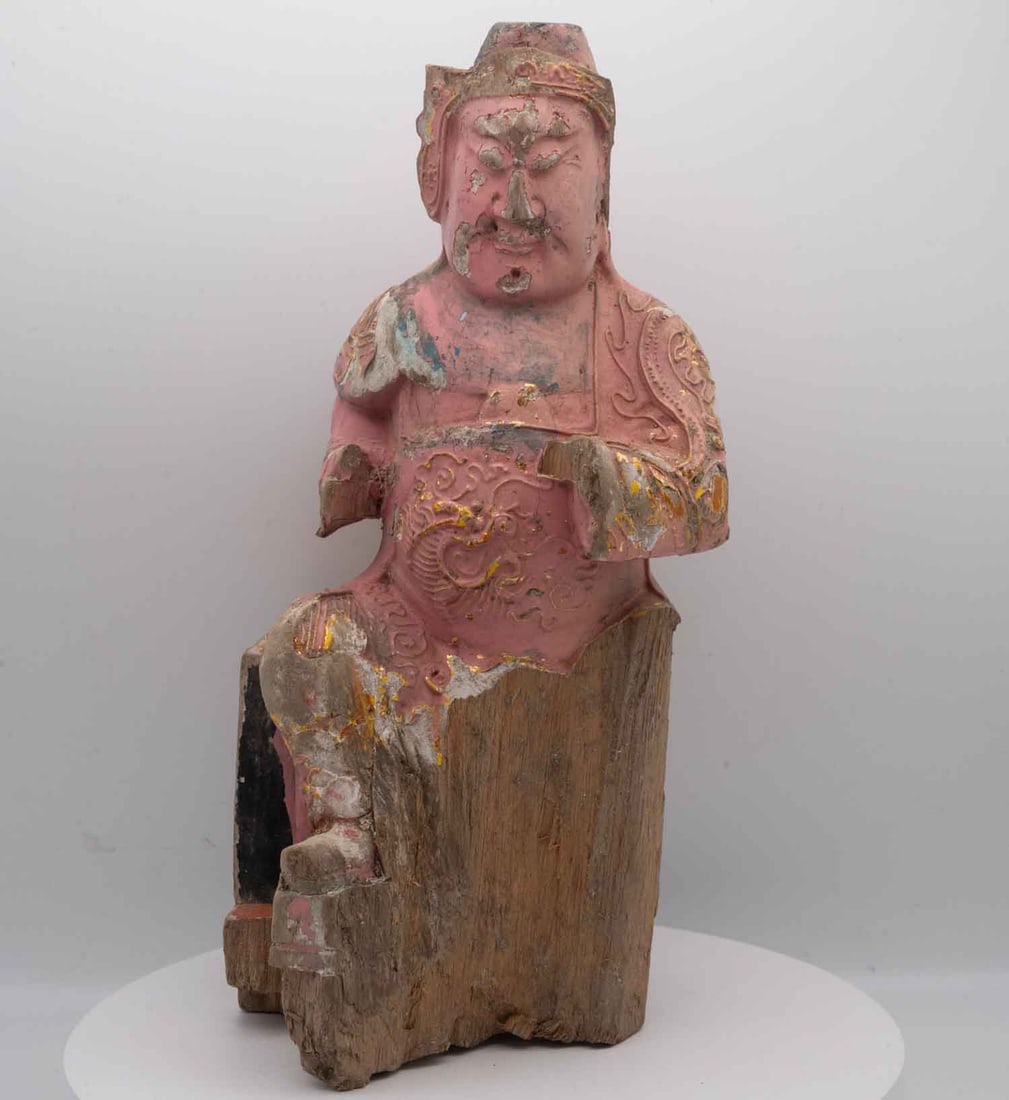 Antique Chinese 15th Century Carved Jade Antique Chinese 15th Century Carved: Medium: Wood Size: 10.5x5x5 inches Age/Detail: Antique Chinese 15th Century Carved Condition: broken part, great overall, check photo for condition reference. Provenance: Collection from Estate in Tri