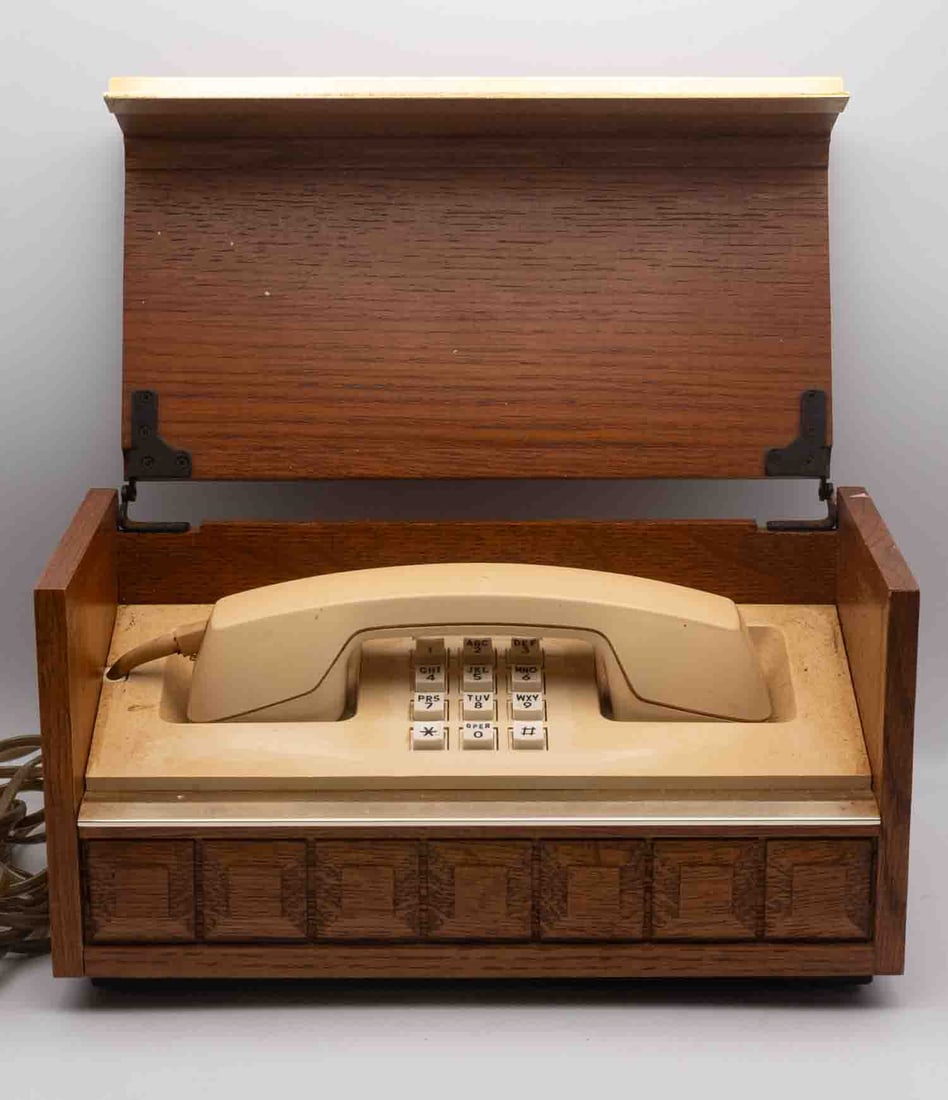 Mid Century Modernist Electric Phone With Wood Box: Medium: Electric Size: 11.3X5.7X6 inches Age/Detail: Mid Century Modernist Condition: great overall, check photo for condition reference. Provenance: Collection from Estate in Tribecca LiveShipping is