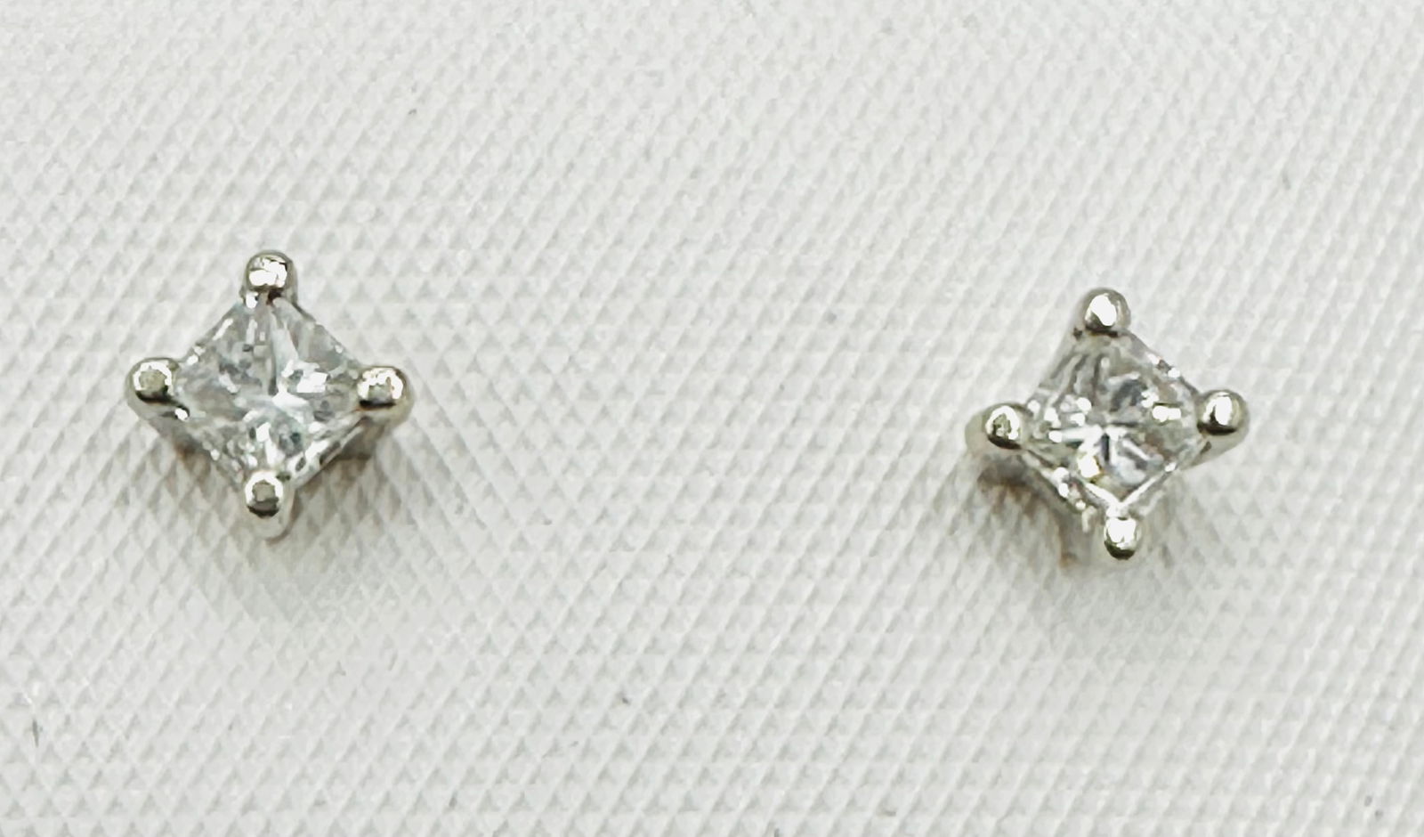 Pair of Natural Diamond Stud Earrings, 14KT White Gold # 2603 (1 of 4)