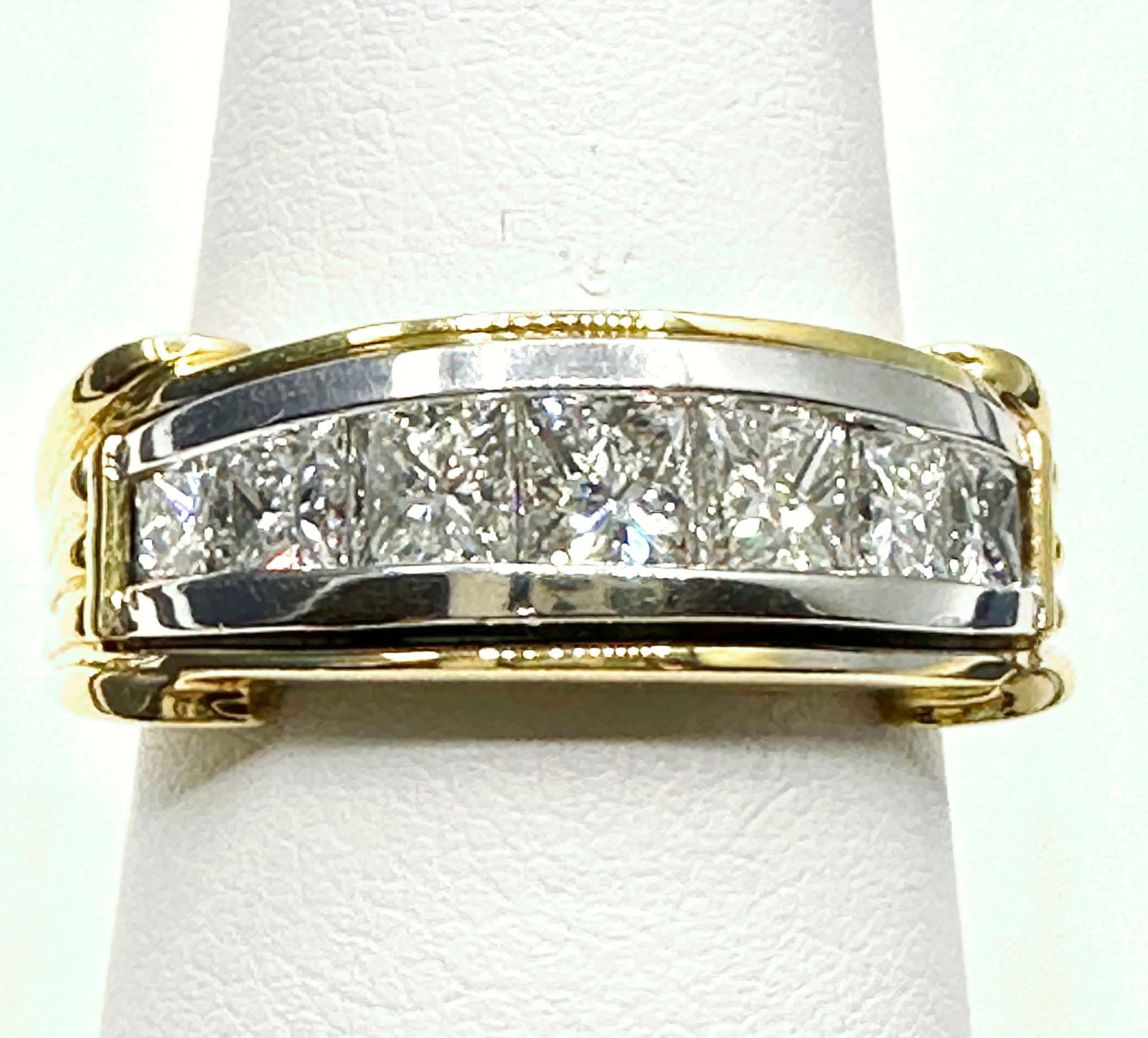 18KT Two Tone 7 Pcs Princess Cut Diamond 1.15 Ct Ring Size 6.75 - J11159 (1 of 3)