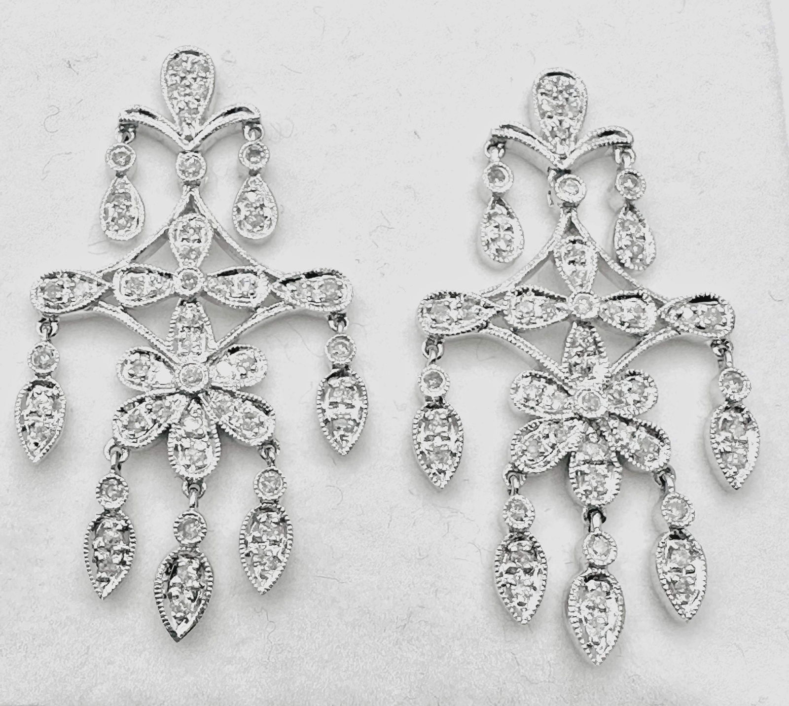 14KT White Gold Natural Diamond Chandelier Earrings - J11239 (1 of 4)