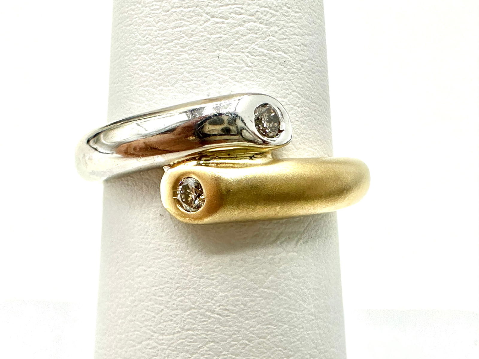 14KT Gold, 2-Tone Natural Diamond Ring Size 7 - J11257 (1 of 3)