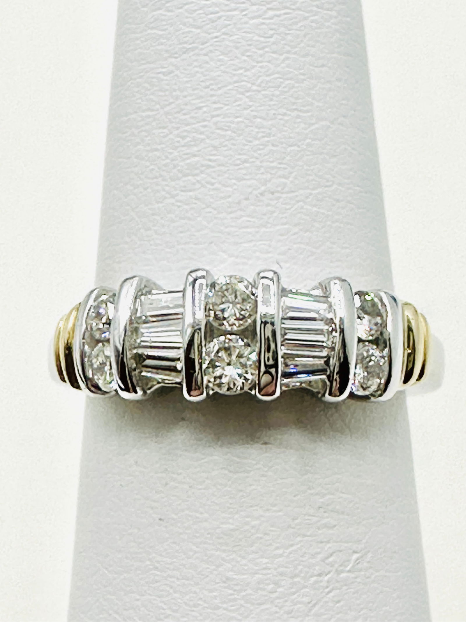 14KT Gold 2-Tone Diamond Fancy Ring Size 5.5 - J11340 (1 of 3)