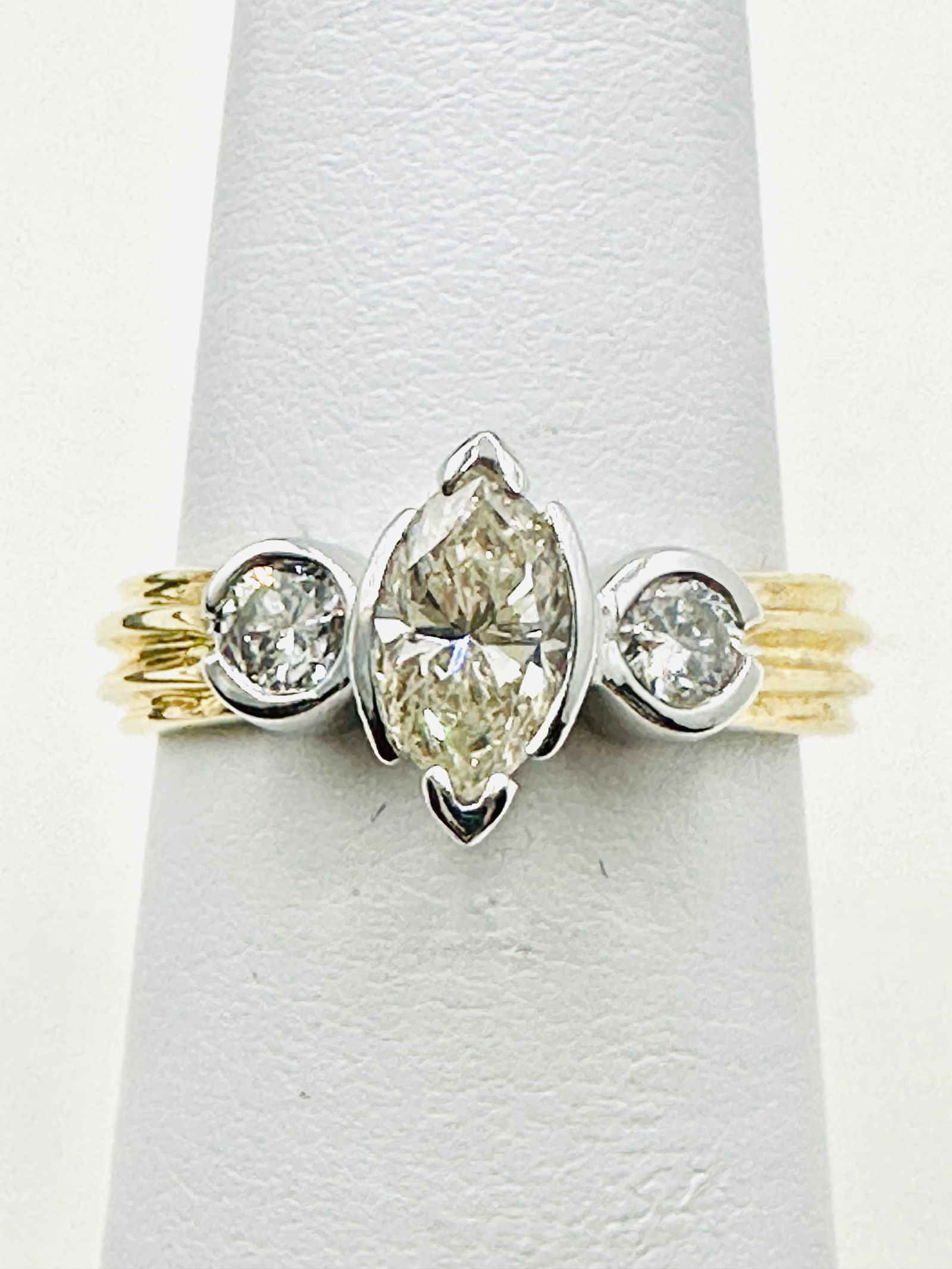 14 Karat 2-Tone Gold Natural Diamond Engagement Ring Size 6.25 - J11493 (1 of 3)