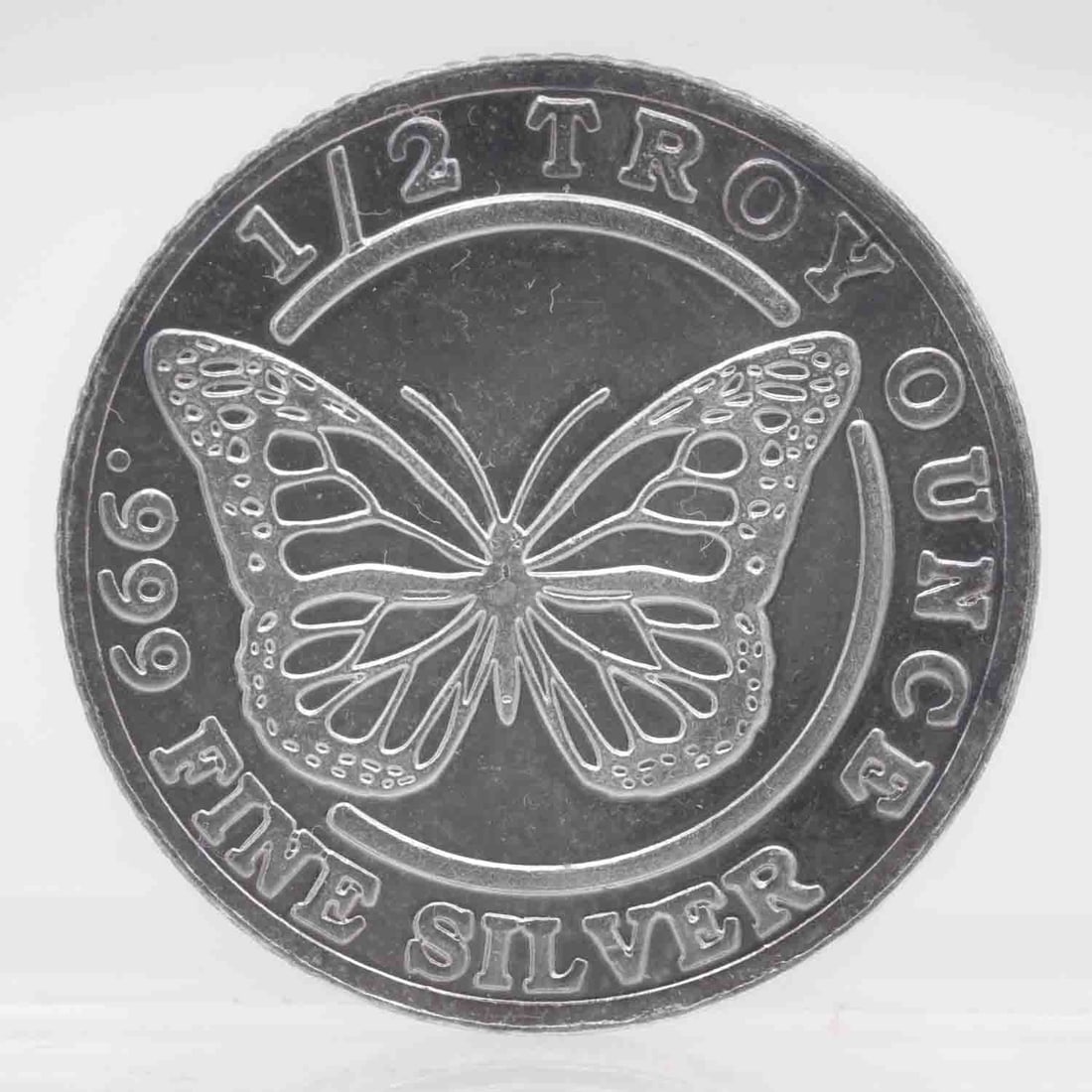 Monarch Precious Metals Butterfly 1/2oz Fine Silver Round: MLC01270 Shipping: Buyer-arranged shipping: estimated cost: starts at $15.5, Plus $1 dollar for every $100 in value. Signature confirmation is recommended for high value invoice at cost of $5.5. Pleas